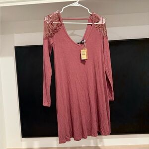American Eagle Outfitters Lace Shoulder Long Sleeve Dress in Mauve